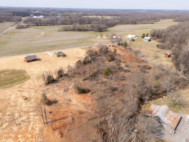 4945 Bill Baggett Rd, Cedar Hill, TN 37032