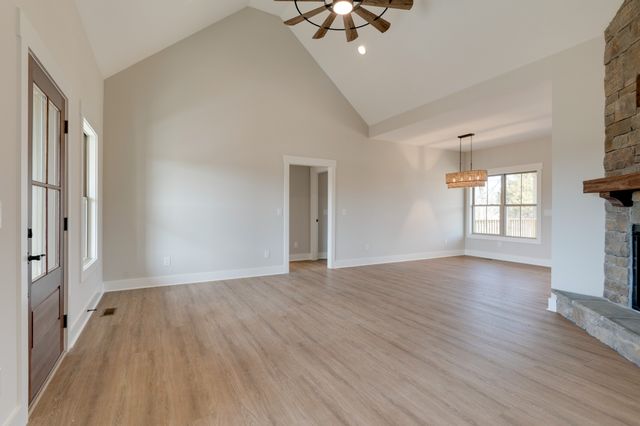 4945 Bill Baggett Rd, Cedar Hill, TN 37032