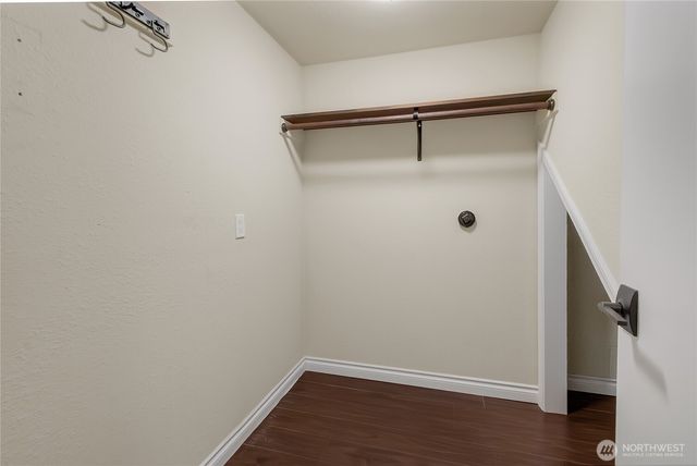 405 Shadow Lane NE, Olympia, WA 98506