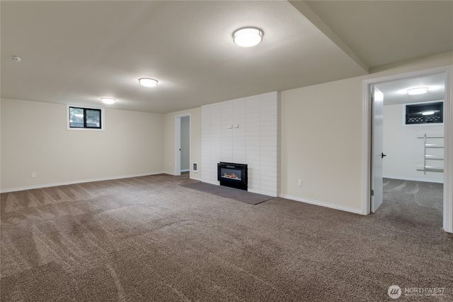 405 Shadow Lane NE, Olympia, WA 98506