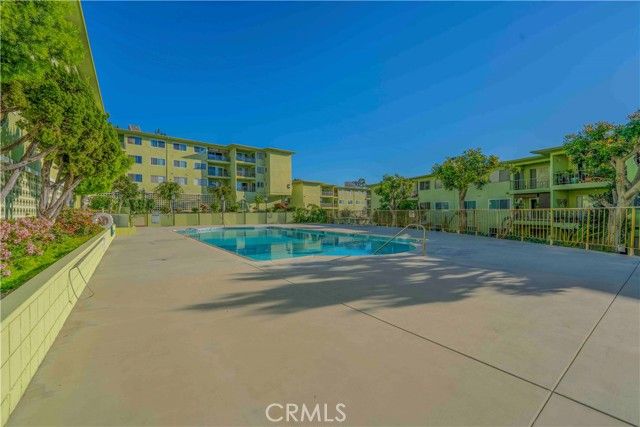 1301 S Atlantic 231C, Monterey Park, CA 91754