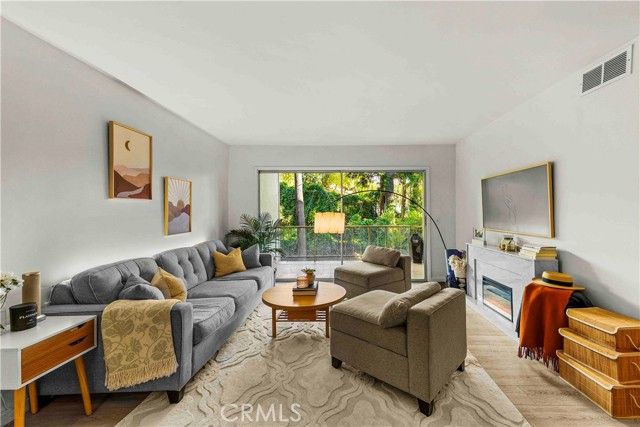 1301 S Atlantic 231C, Monterey Park, CA 91754