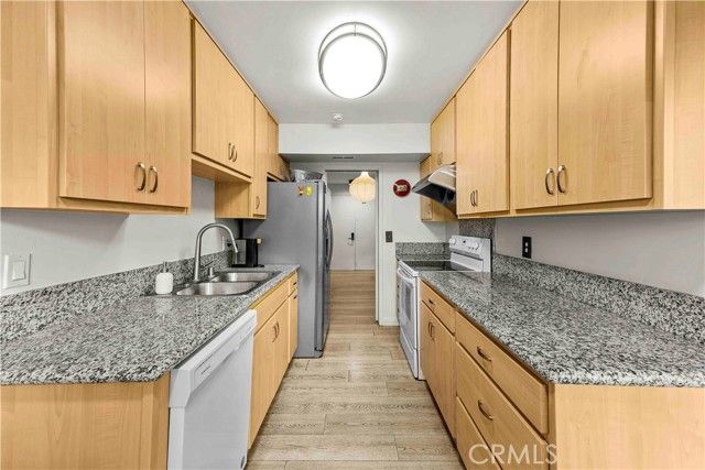 1301 S Atlantic 231C, Monterey Park, CA 91754