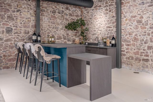 301 1st St W, Sonoma, CA 95476