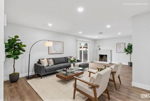 3013 Arnold Street, Bakersfield, CA 93305