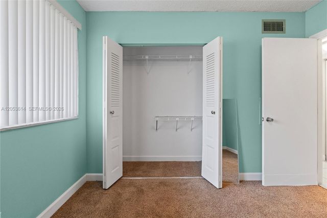5950 Del Lago Circle 106, Sunrise, FL 33313