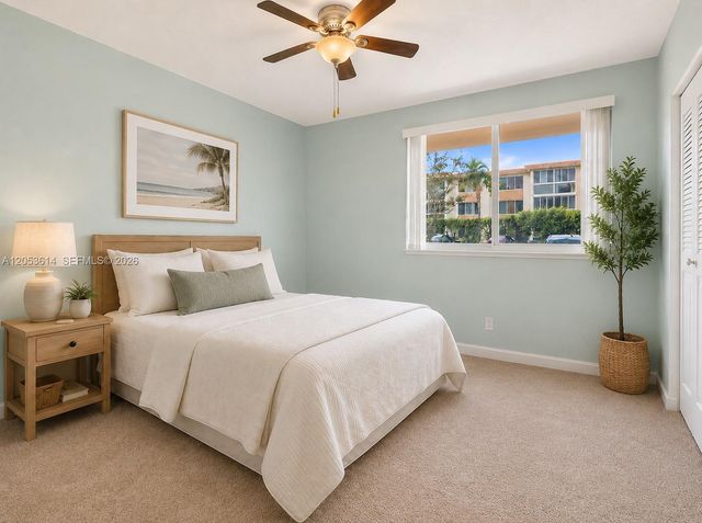 5950 Del Lago Circle 106, Sunrise, FL 33313