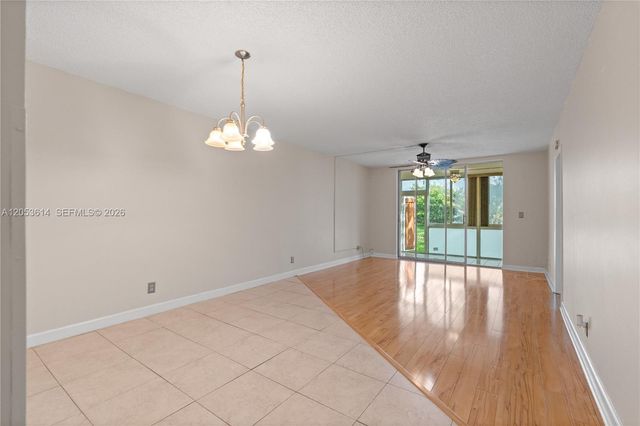 5950 Del Lago Circle 106, Sunrise, FL 33313