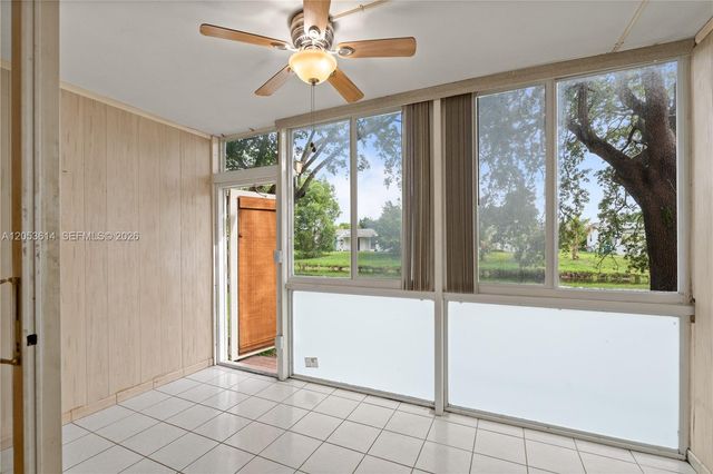5950 Del Lago Circle 106, Sunrise, FL 33313