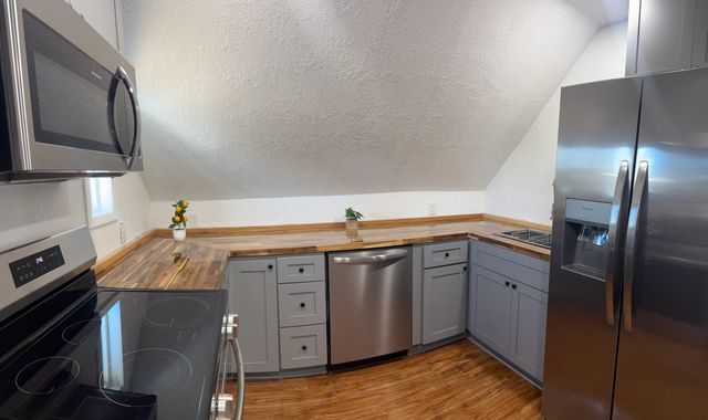 1157 Tinkle, Crystal Beach, TX 77650