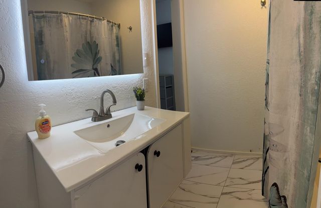 1157 Tinkle, Crystal Beach, TX 77650