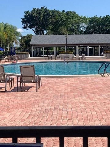 10623 W Clairmont Circle 101, Tamarac, FL 33321