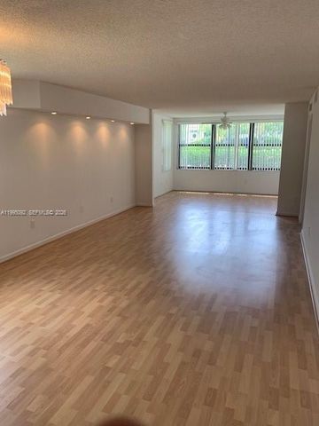 10623 W Clairmont Circle 101, Tamarac, FL 33321
