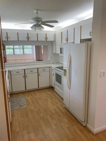 10623 W Clairmont Circle 101, Tamarac, FL 33321