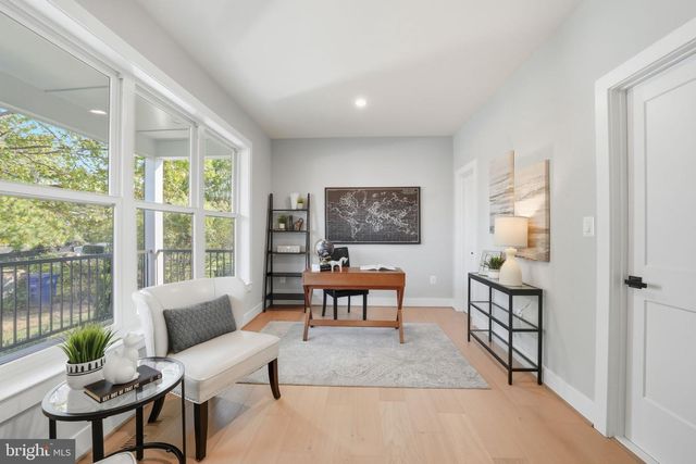 3218 BLUNDELL RD, Falls Church, VA 22042