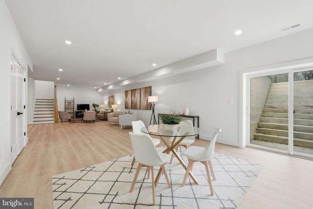 3218 BLUNDELL RD, Falls Church, VA 22042