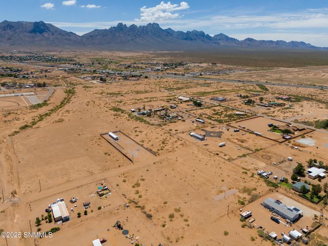 7620 Kings Road, Las Cruces, NM 88012