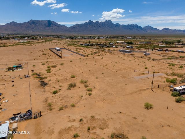 7620 Kings Road, Las Cruces, NM 88012