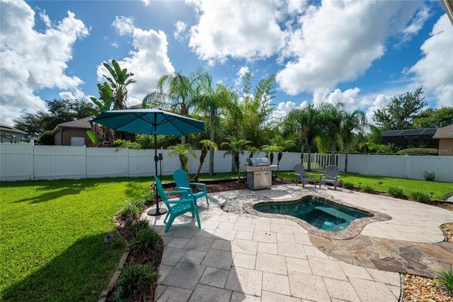 2122 CASCADES COVE DRIVE, Orlando, FL 32820