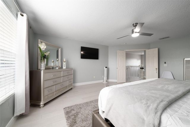 2122 CASCADES COVE DRIVE, Orlando, FL 32820