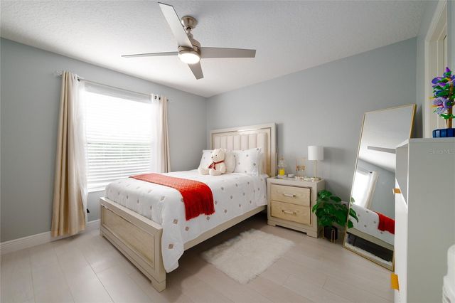 2122 CASCADES COVE DRIVE, Orlando, FL 32820