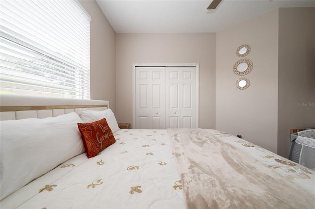 2122 CASCADES COVE DRIVE, Orlando, FL 32820