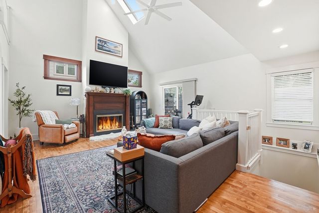 18347 Morris Avenue, Homewood, IL 60430