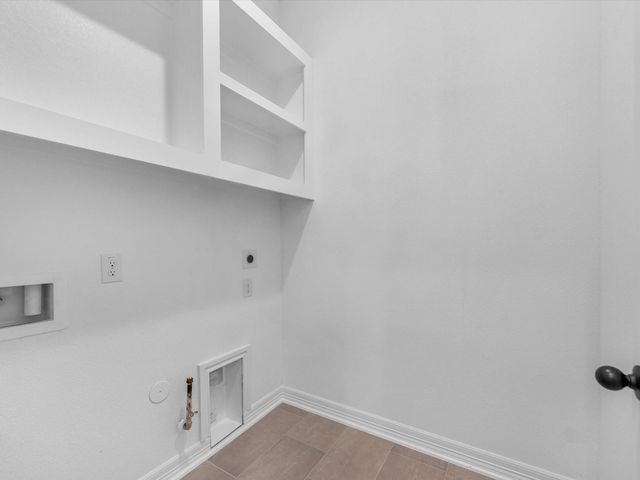 19124 Cedar Lennox Circle, Magnolia, TX 77355