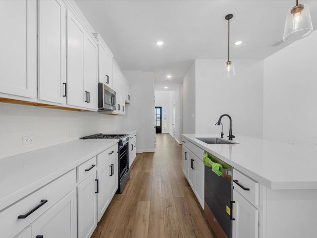 19124 Cedar Lennox Circle, Magnolia, TX 77355
