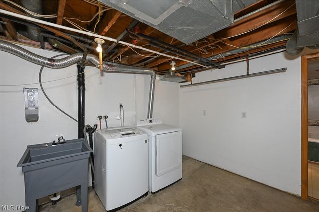 5175 Oakvale Street SW, Canton, OH 44706