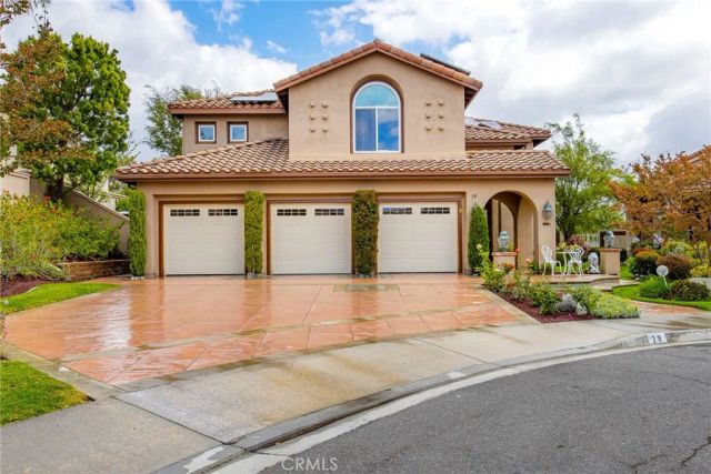 28 Calle Serra, Rancho Santa Margarita, CA 92688