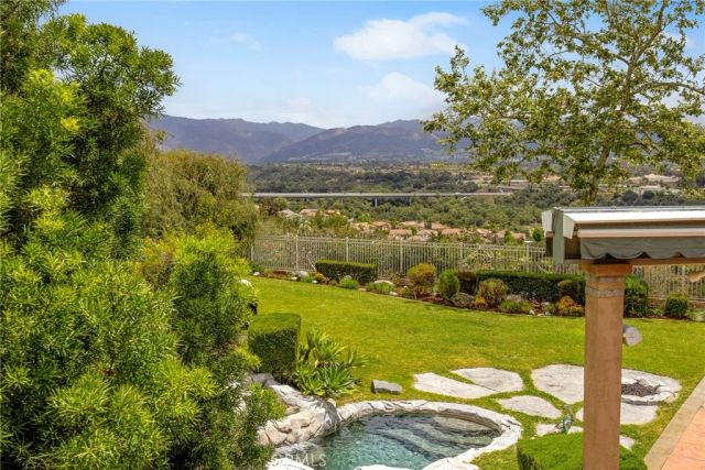 28 Calle Serra, Rancho Santa Margarita, CA 92688