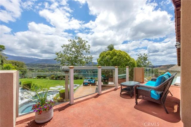 28 Calle Serra, Rancho Santa Margarita, CA 92688