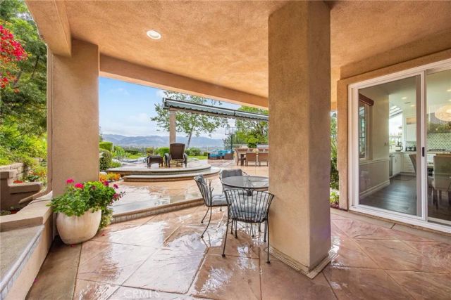 28 Calle Serra, Rancho Santa Margarita, CA 92688