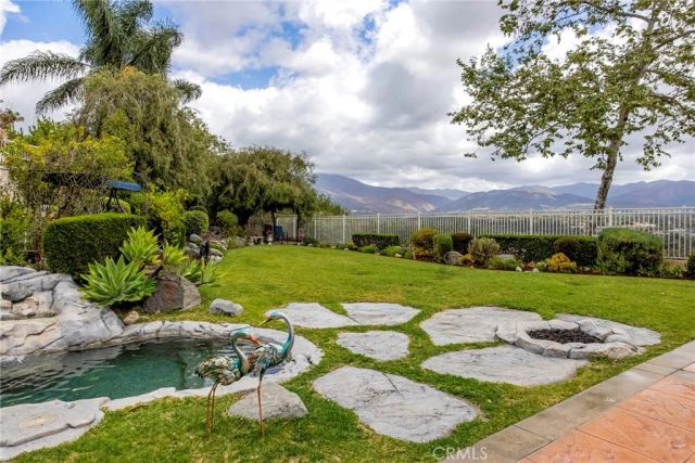 28 Calle Serra, Rancho Santa Margarita, CA 92688