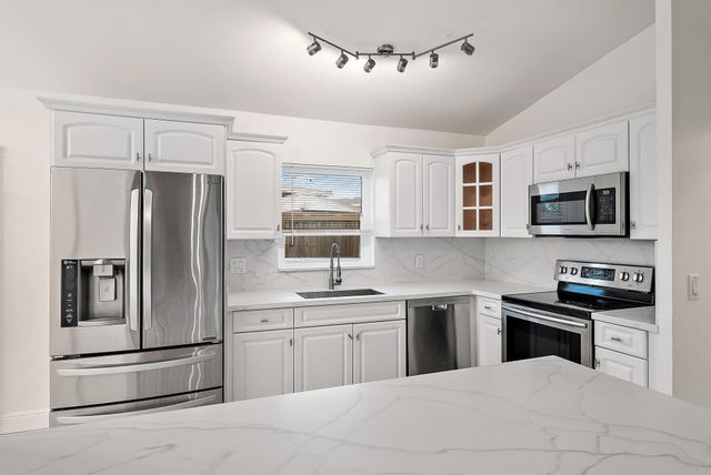 14576 Sunset Pines Drive, Delray Beach, FL 33445