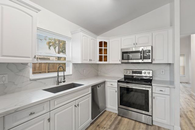 14576 Sunset Pines Drive, Delray Beach, FL 33445