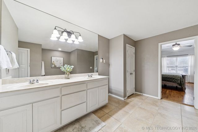 9314 N 93rd East Avenue, Owasso, OK 74055