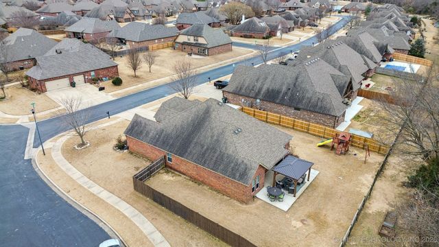 9314 N 93rd East Avenue, Owasso, OK 74055