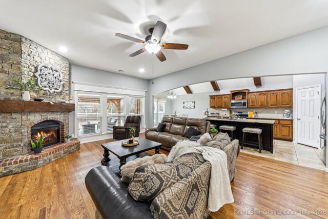 9314 N 93rd East Avenue, Owasso, OK 74055