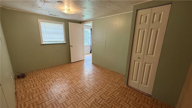 408 Center Avenue, Harrison, AR 72601
