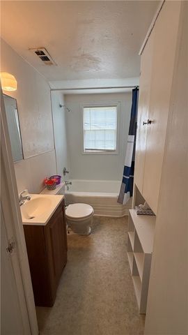 408 Center Avenue, Harrison, AR 72601