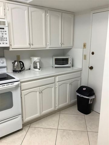 5100 N Ocean Blvd 404, Lauderdale By The Sea, FL 33308