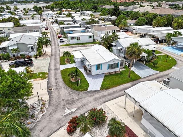 5773 Pink Panther DR, Fort Myers, FL 33908