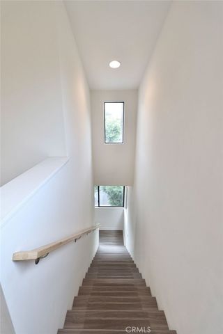 10700 W Octave, North Hollywood, CA 91601