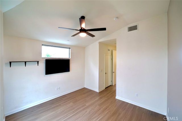 10700 W Octave, North Hollywood, CA 91601