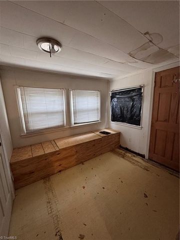 614 Tucker Street, Burlington, NC 27215