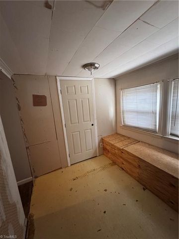 614 Tucker Street, Burlington, NC 27215