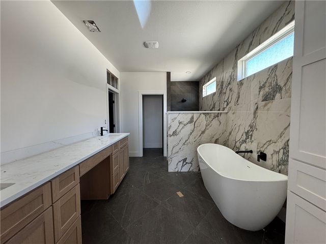 4110 Talbot Dr, Corpus Christi, TX 78414