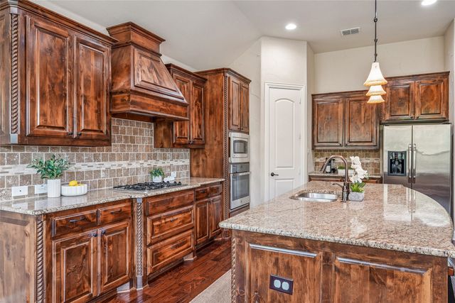 2802 Sherwood Drive, Trophy Club, TX 76262